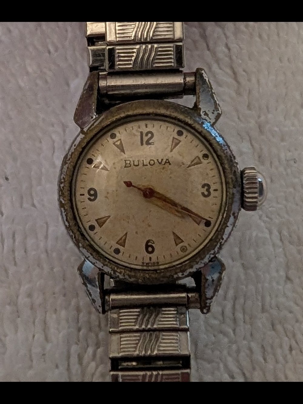 Working Vintage Mechanical Bulova Watch Petite Dainty